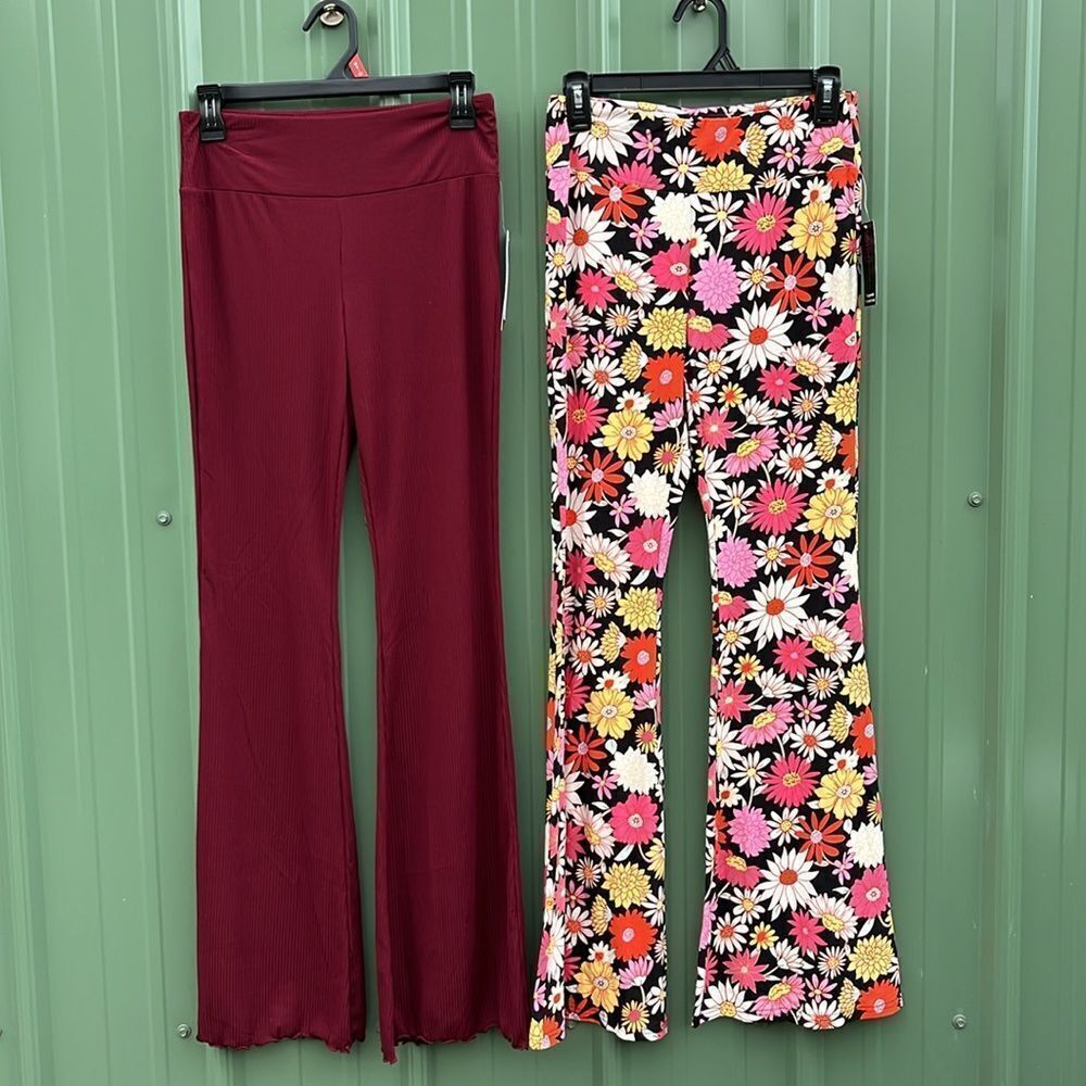 Women's Juniors Pull-On Flare Leg Bell Bottom Hippie Pants 2-Pack Size M